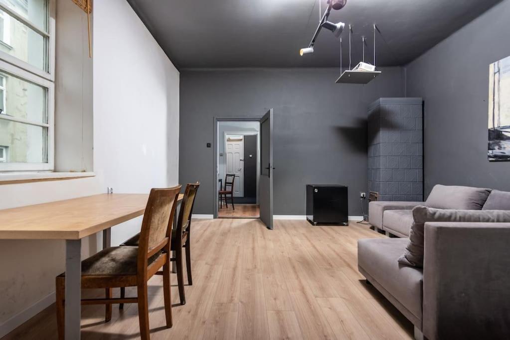 Industrial Apartment - Jewish Quarter By Upstairs Cracovia Exterior foto